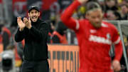 Cheftrainer des SC Freiburg: Julian Schuster (l.)