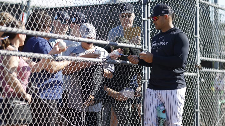 Jasson Domínguez encabeza a los prospectos latinos de los Yankees