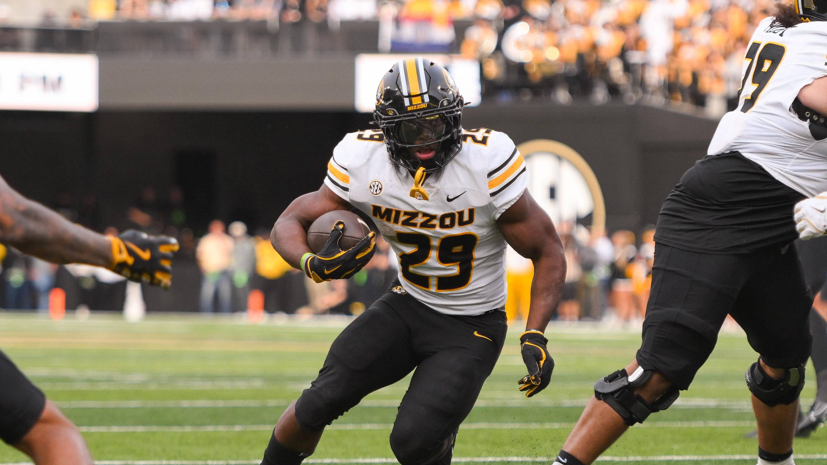 Three Missouri Players To Watch On Saturday In The Tayslayer Gator Bowl