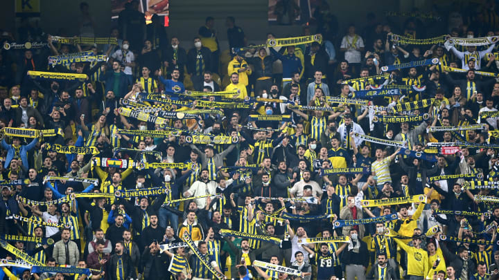 Fenerbahçe taraftarları Fenerbahçe taraftarları