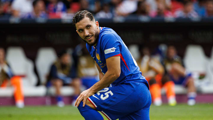 Rayan Cherki et l'équipe de France affrontent l'Ukraine ce jeudi Rayan Cherki et l'équipe de France affrontent l'Ukraine ce jeudi