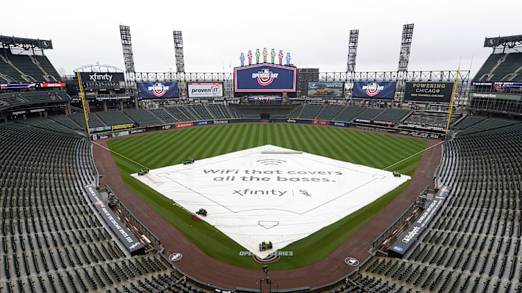 Toronto Blue Jays-Chicago White Sox rain delay