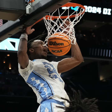 UNC basketball forward Jae'Lyn Withers