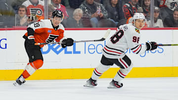 Chicago Blackhawks v Philadelphia Flyers