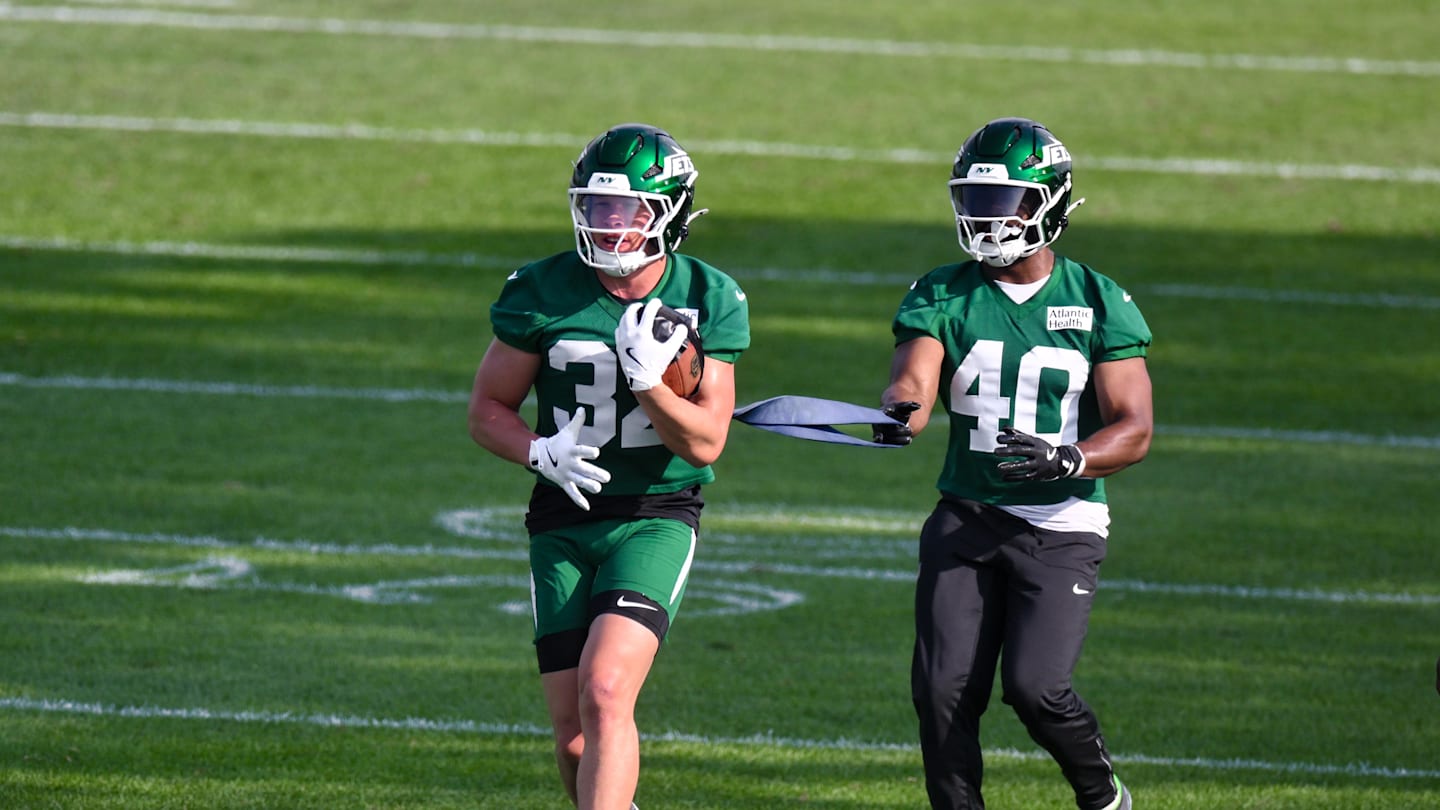 Jets Young Playmaker Turning Heads In Training Camp
