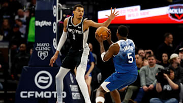 San Antonio Spurs v Minnesota Timberwolves