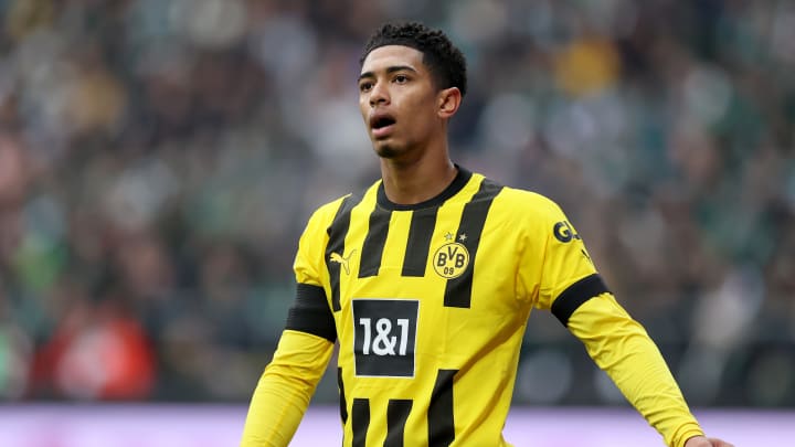 SV Werder Bremen v Borussia Dortmund - Bundesliga SV Werder Bremen v Borussia Dortmund - Bundesliga