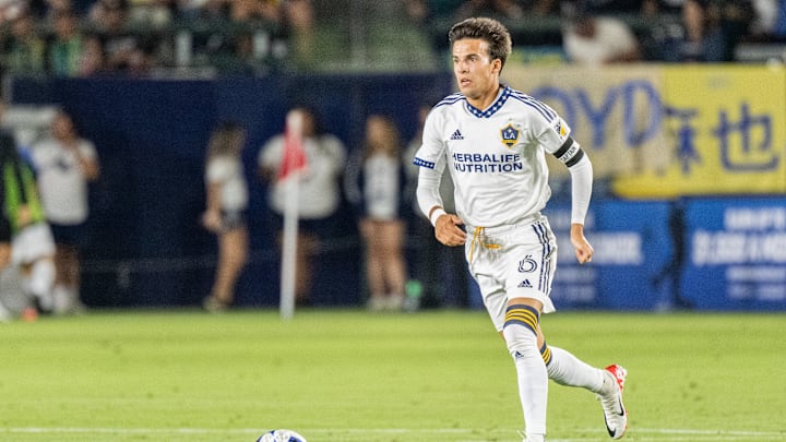 Chicago Fire v Los Angeles Galaxy