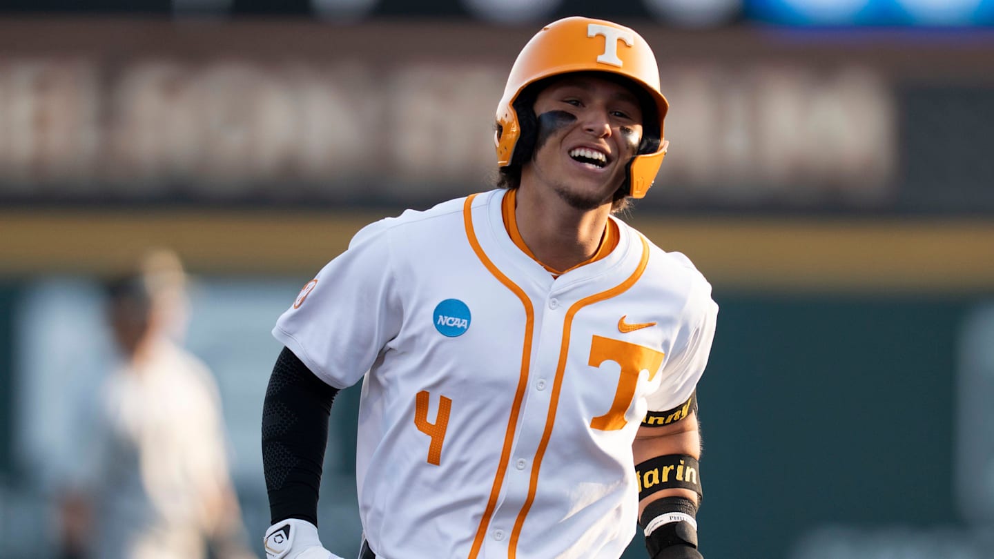 Tennessee Advances to Fifth Consecutive Baseball Super Regional After Wake Forest Win