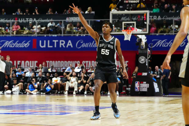 San Antonio Spurs forward Harrison Ingram (55) gestures after scoring against the Portland Trail Blazers. 