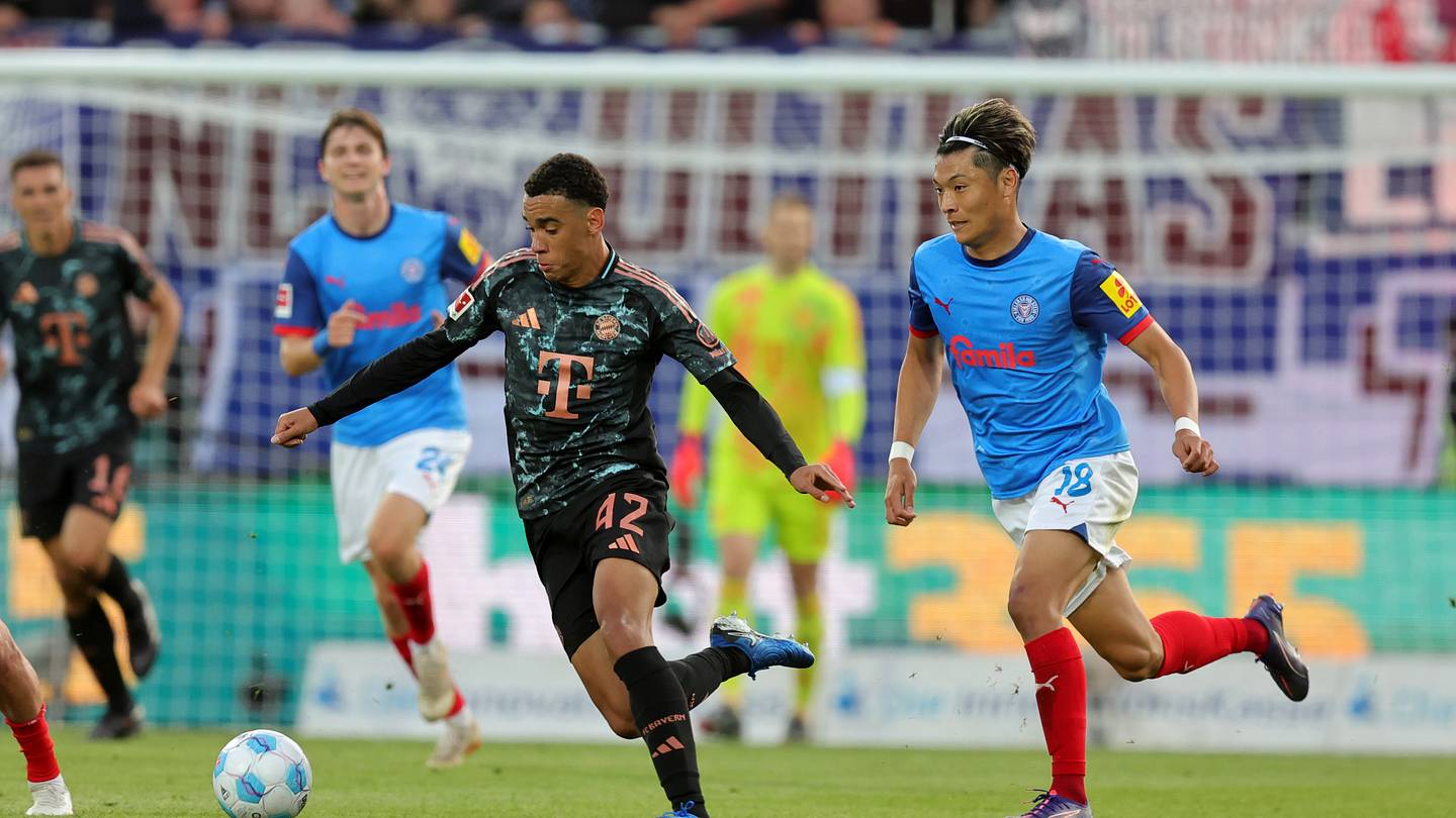 Transfer Takedown: Liverpool and Manchester City Set Sights on Bayern's Starlet Musiala as Contract Countdown Begins - News Directory 3