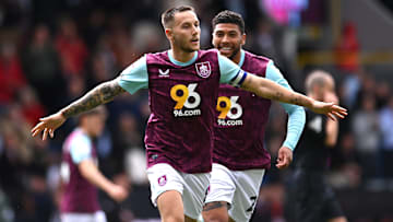 Burnley FC v Millwall FC - Sky Bet Championship