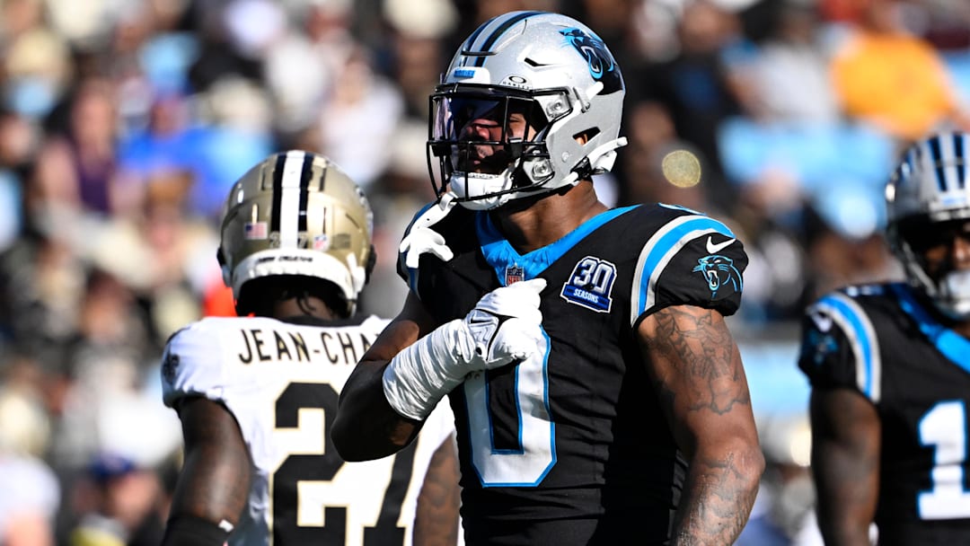 Carolina Panthers tight end Ja'Tavion Sanders reacts after making a catch in the third quarter at Bank of America Stadium.