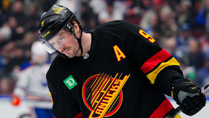 Edmonton Oilers v Vancouver Canucks