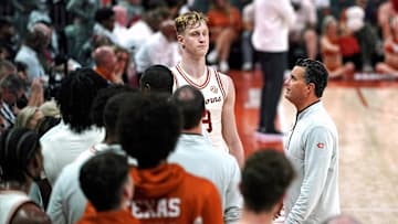 Texas Longhorns head coach Sean Miller