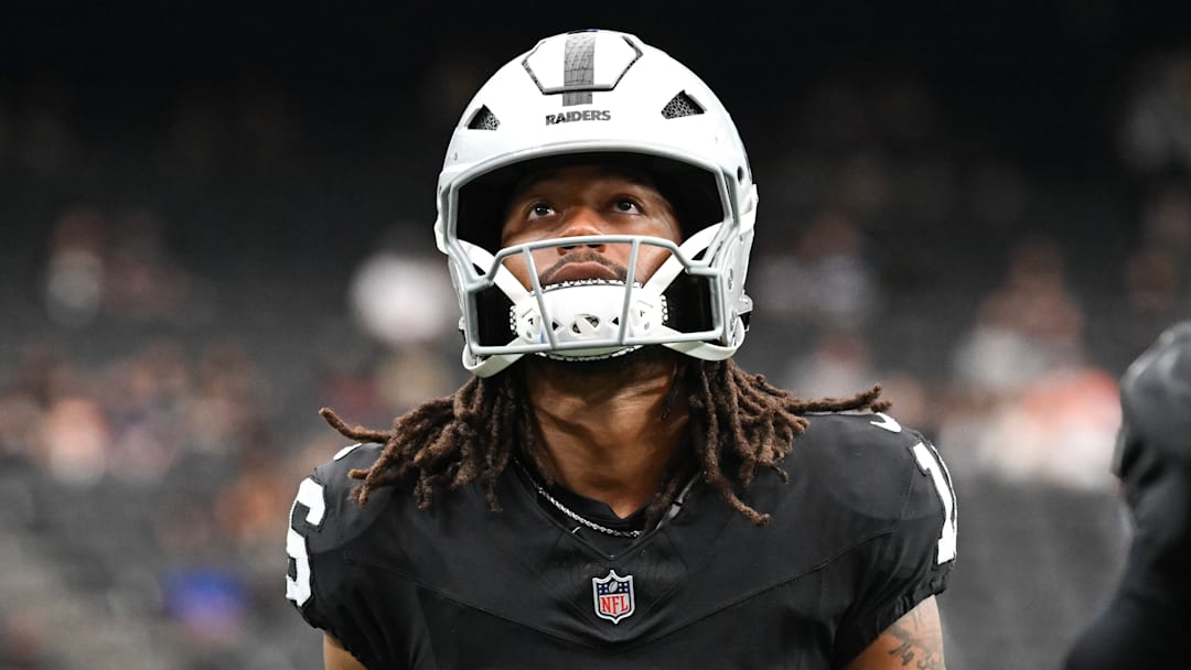 Tennessee Titans v Las Vegas Raiders - NFL 2025
