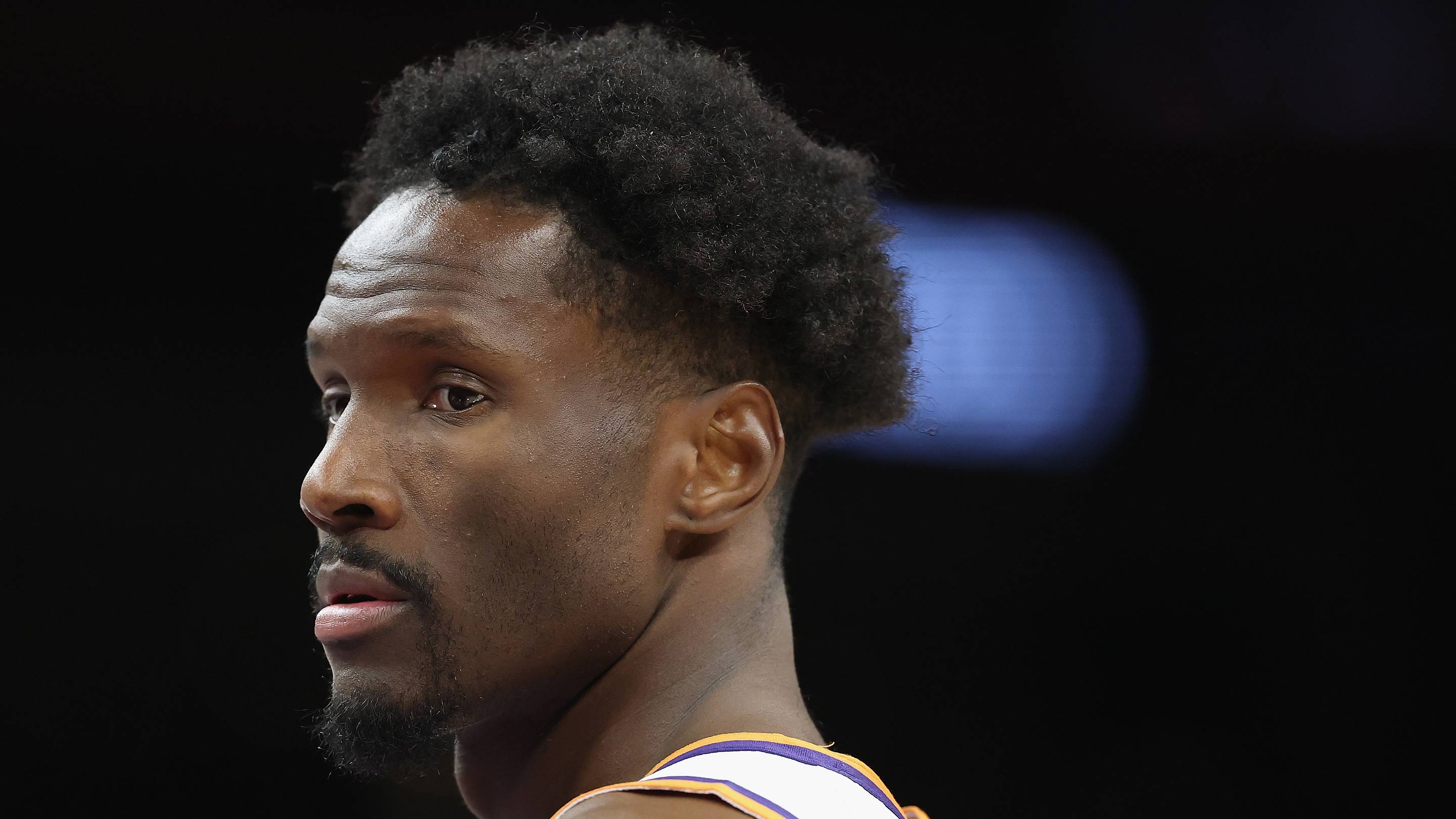 Nigel Hayes-Davis presented with escape route out of Suns nightmare