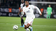 Le milieu du PSG, Georginio Wijnaldum, se rapproche de l'AS Rome.