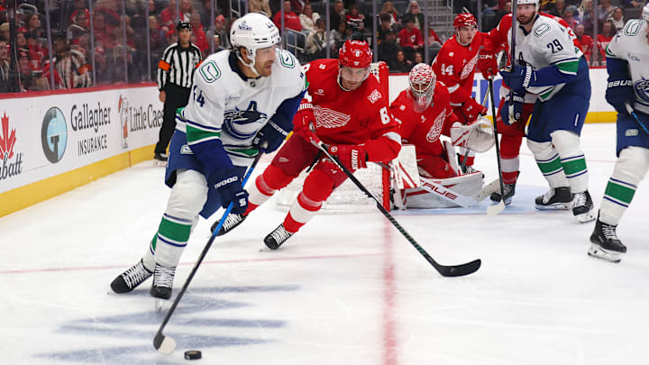 Vancouver Canucks v Detroit Red Wings