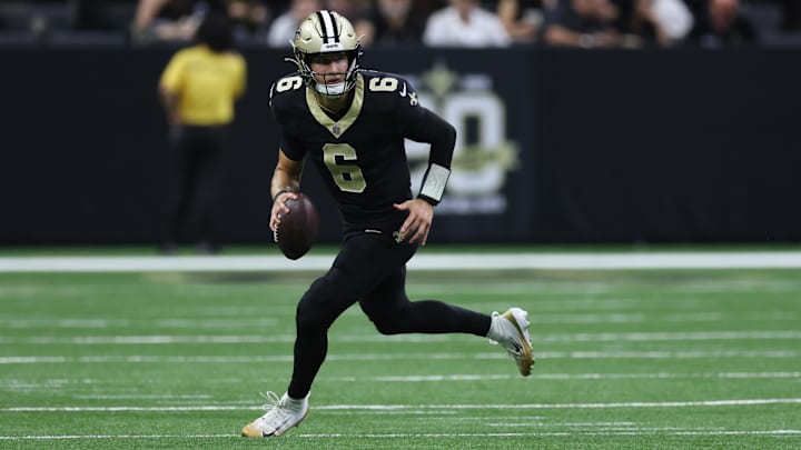 Oct 26, 2025; New Orleans, Louisiana, USA; New Orleans Saints quarterback Tyler Shough (6) runs for a gain during the fourth quarter against the Tampa Bay Buccaneers at Caesars Superdome. Mandatory Credit: Stephen Lew-Imagn Images