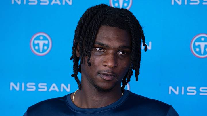 Tennessee Titans quarterback Cam Ward