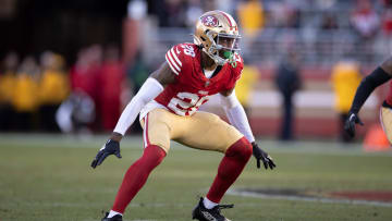 San Francisco 49ers cornerback Darrell Luter Jr. (28)