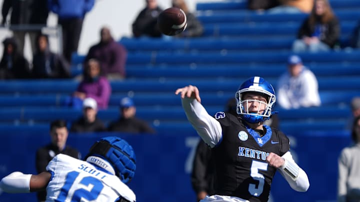 Kentucky’s Zach Calzada threw a touchdownl against the defense of Kentucky during their Spring practice finale at Kroger Field.
April 12, 2025