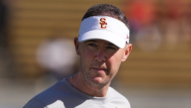 USC Trojans Lincoln Riley Matt Leinart Jayden Maiava Michigan Wolverines Eric Gentry Notre Dame Illinois Oregon Ducks Big Ten