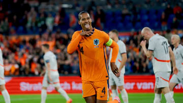 Holland  v Iceland -International Friendly