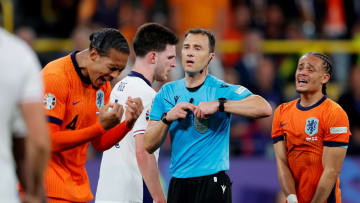Holland  v England  -EURO