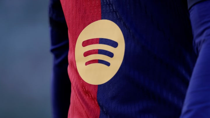 Spotify ziert die Brust des FC Barcelona