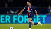 Warren Zaïre-Emery devrait être titulaire.