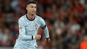 Cristiano Ronaldo disputó un partido con la selección de Portugal, luego de enterarse de la muerte de su padre