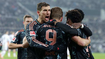 Bayern Munich players celebrating goal against Borussia Monchengladbach.