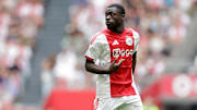 Brian Brobbey im Trikot von Ajax Amsterdam. In der kommenden Saison könnte er in Stuttgart spielen