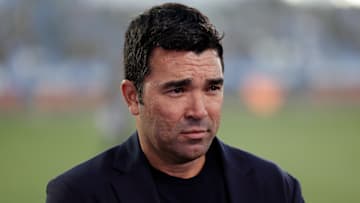 Deco travaille sur la prolongation de Frenkie de Jong