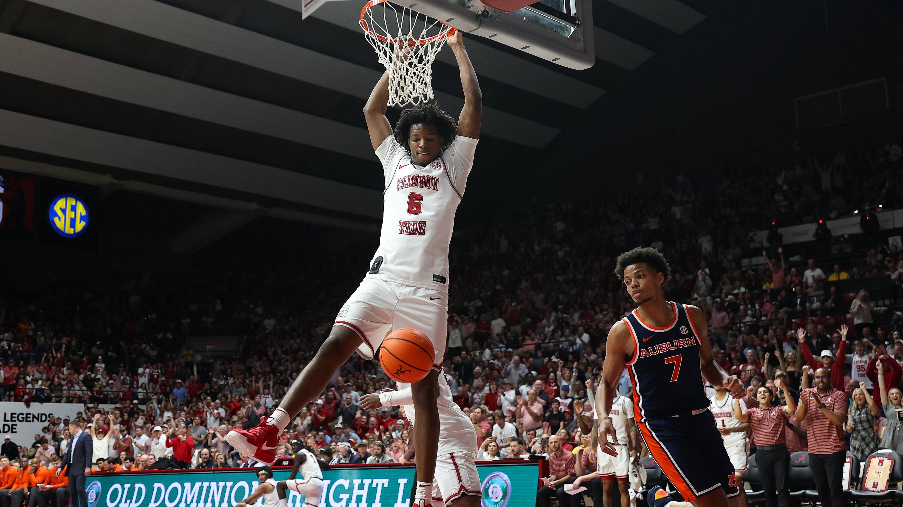 How to Watch Alabama Basketball Against Auburn in 'The Feud' Exhibition