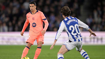 Barcelona, de Cancelo, foi superado pela Real Sociedad