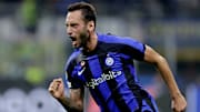 Hakan Calhanoglu