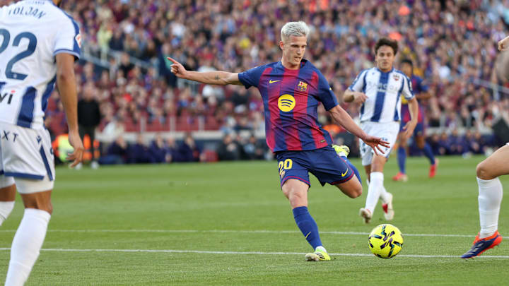 Dani Olmo et le FC Barcelone continuent de subir la poisse des poteaux adverses.