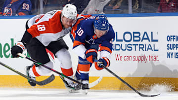 Philadelphia Flyers v New York Islanders