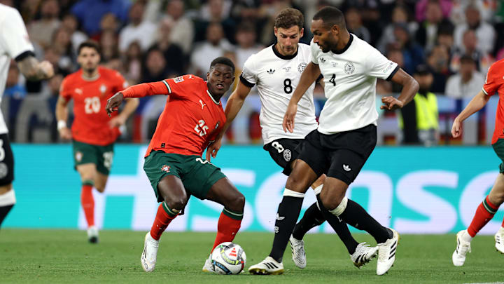 Leon Goretzka und Jonathan Tah haben einiges vermissen lassen Leon Goretzka und Jonathan Tah haben einiges vermissen lassen