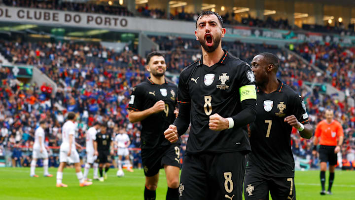 Sem CR7, Portugal atropela Armênia e confirma vaga na Copa do Mundo 2026 Sem CR7, Portugal atropela Armênia e confirma vaga na Copa do Mundo 2026