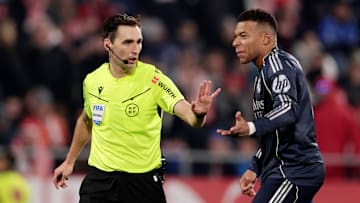 Kylian Mbappé et Mr De Burgos - Gérone - Real Madrid (1-1)