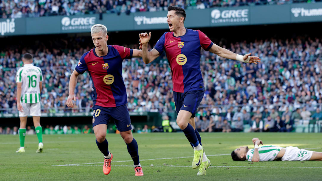 Lewandowski fired Barca ahead