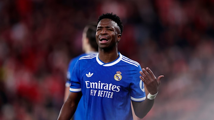 Vinicius Junior deve ir a campo