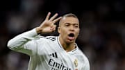 Mbappé anotou um hat-trick no Santiago Bernabéu