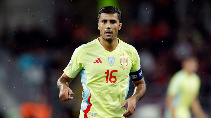 Rodri n’avait plus été convoqué depuis sa blessure aux ligaments croisés antérieurs du genou droit. Rodri n’avait plus été convoqué depuis sa blessure aux ligaments croisés antérieurs du genou droit.