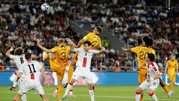 Micky van de Ven and Jan Paul van Hecke representing Netherlands U21s 