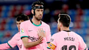 Messi, Busquets